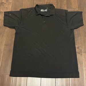 Cutter Buck- men’s XL- black colour & Dry tec, moisture wicking, breathable